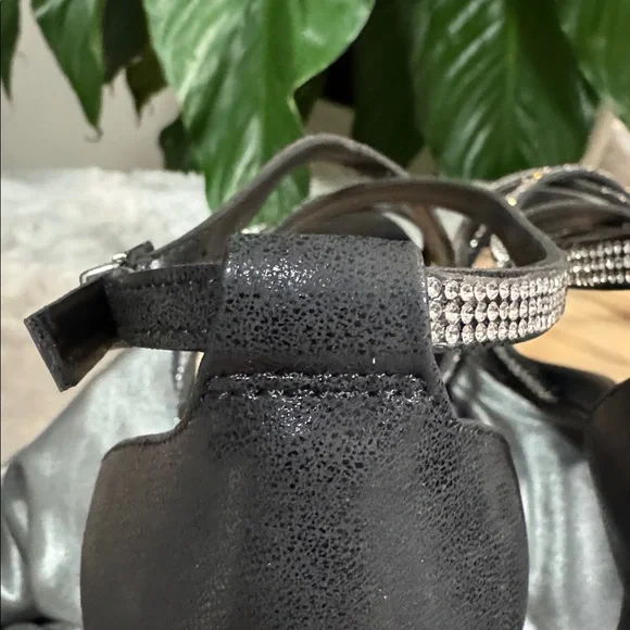 Bella Vita Aliette Black Rinestone Accents Heeled Dress Sandal - Women's 10 WW - Picture 10 of 14